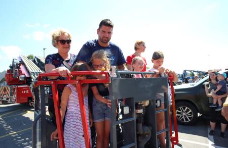 DNEVI ZAŠČITE IN REŠEVANJA 12b FOTO LJUBO VUKELIČ